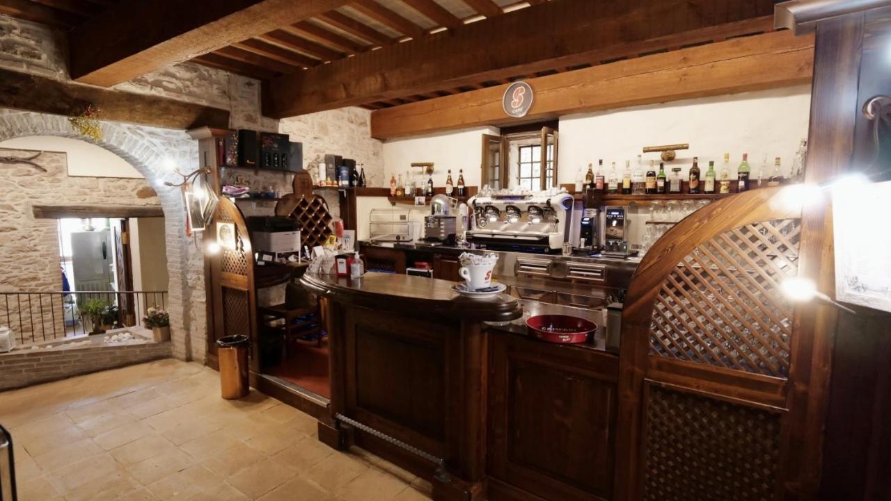 Borgo De' Varano By Hotel I Duchi Камерино Екстериор снимка