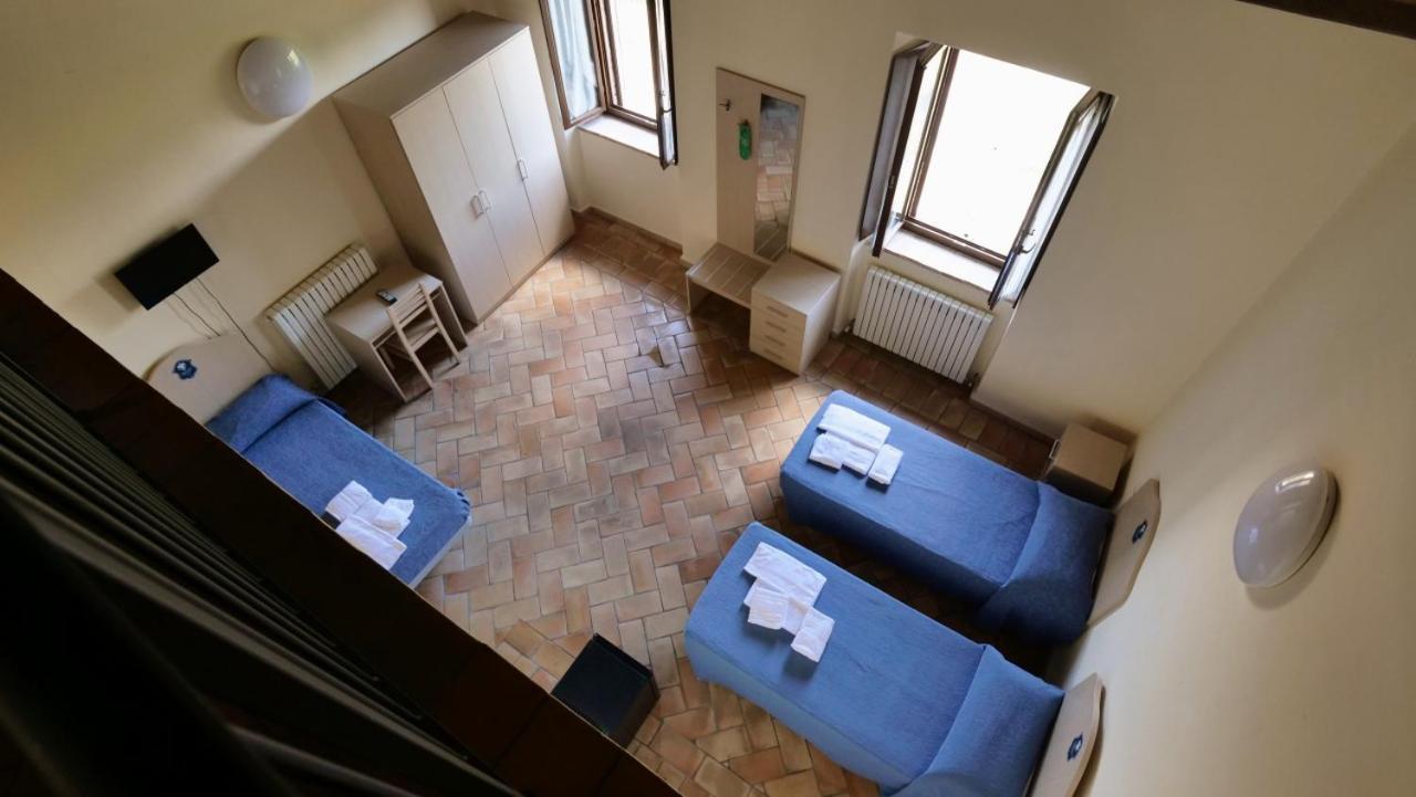 Borgo De' Varano By Hotel I Duchi Камерино Екстериор снимка