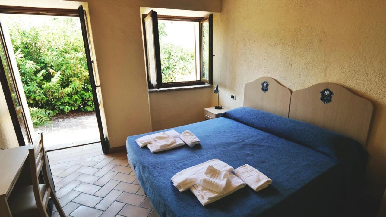 Borgo De' Varano By Hotel I Duchi Камерино Екстериор снимка